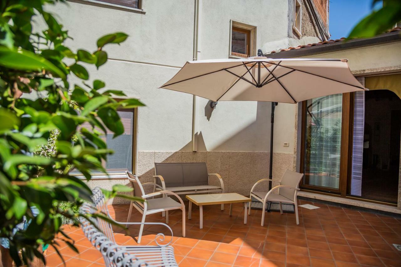 B&B Cortile Aurora Bronte Zewnętrze zdjęcie